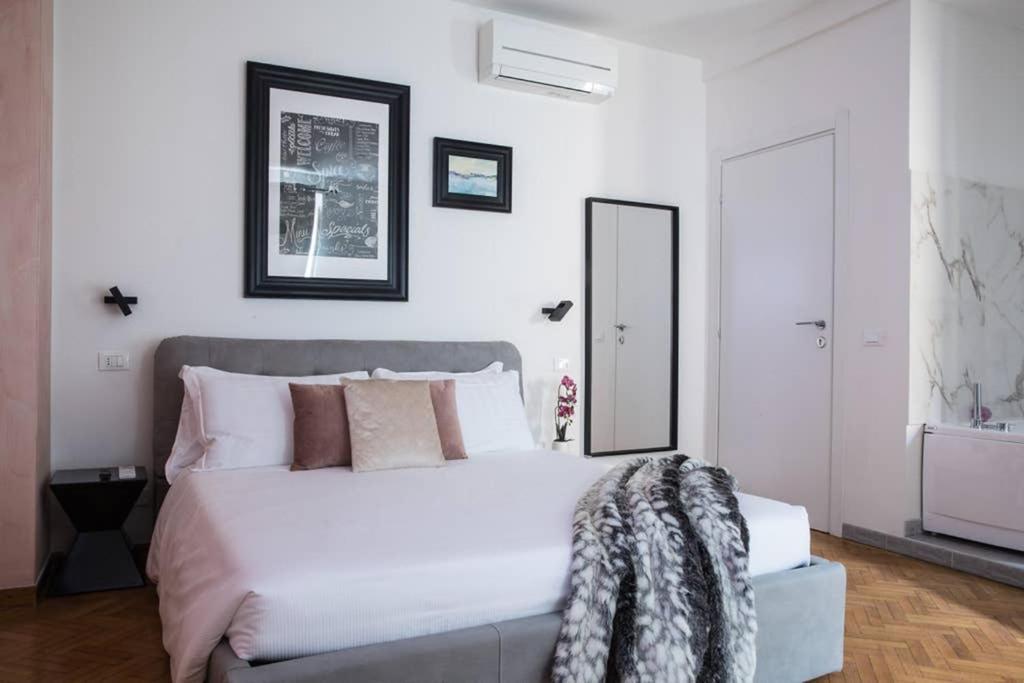 Pink Intimate Jacuzzi Suite Trastevere - Top Collection Roma Exterior foto